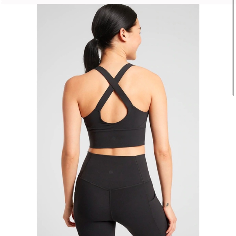 Athleta Black Cross-Back Sports Bra